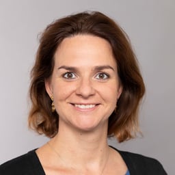 Borbála Dux-Wenzel