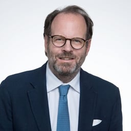 Steffen  Schneider