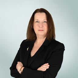 Nicola Fox 