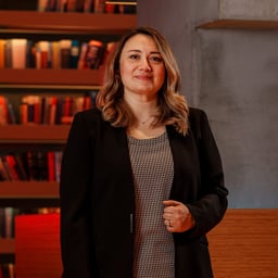 İpek Ünlü Tık