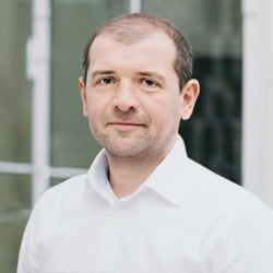 Martin Hrdlík, Partner logo