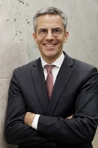 Jens H. Kunz, LL.M. photo